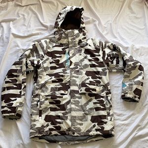 RARE Camo Salomon ski jacket from 2007-2011 Era